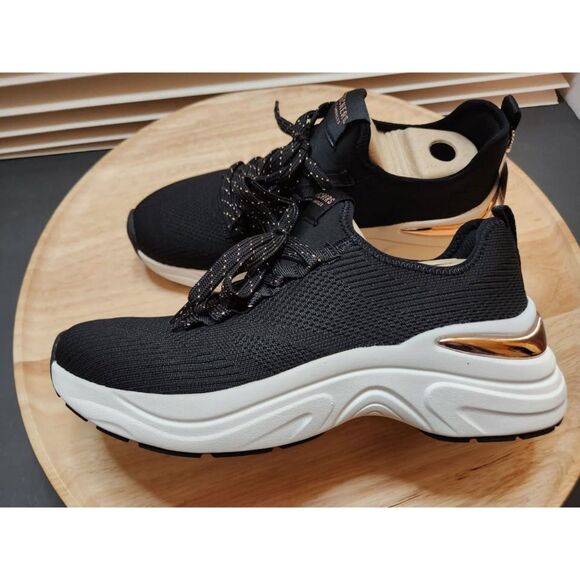 Skechers Street Pretty Knitty Sneakers – Women’s 9.5 Black | Memory Foam | NIB - Picture 2 of 10